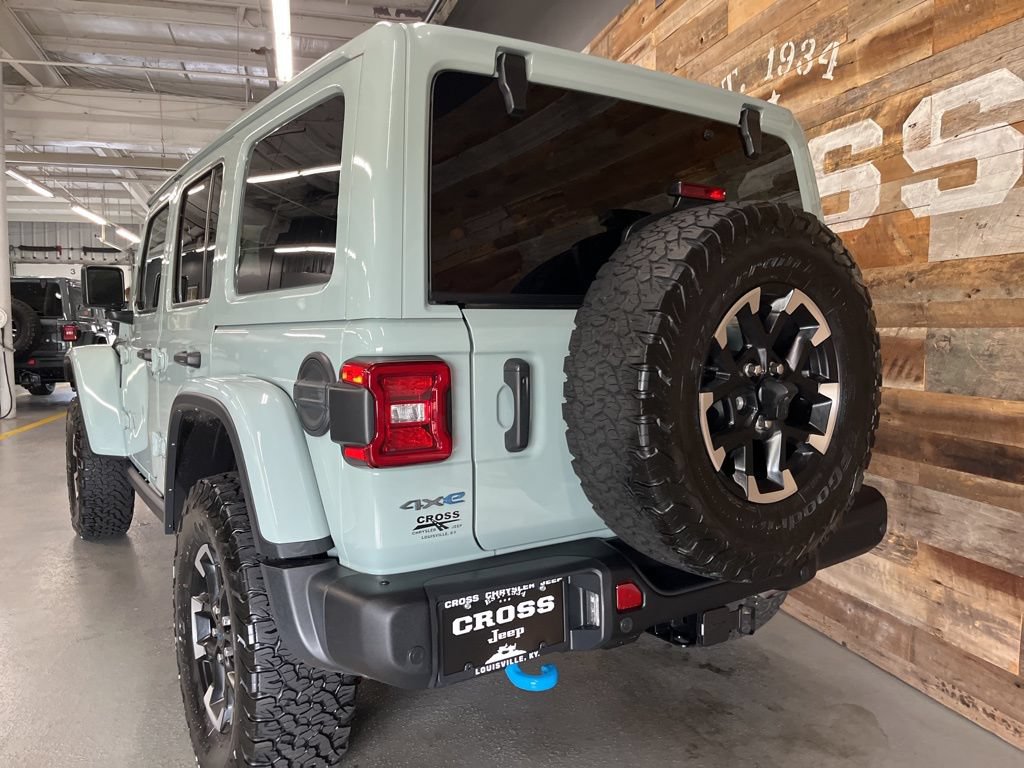 Used 2024 Jeep Wrangler Unlimited Rubicon 4xe AWD/4WD image 23
