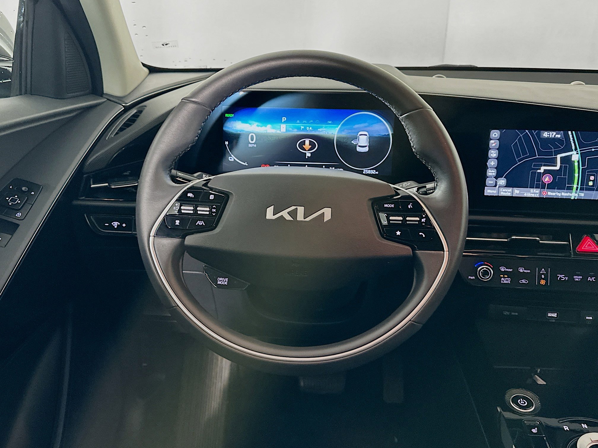 Used 2024 Kia Niro Wind image 17