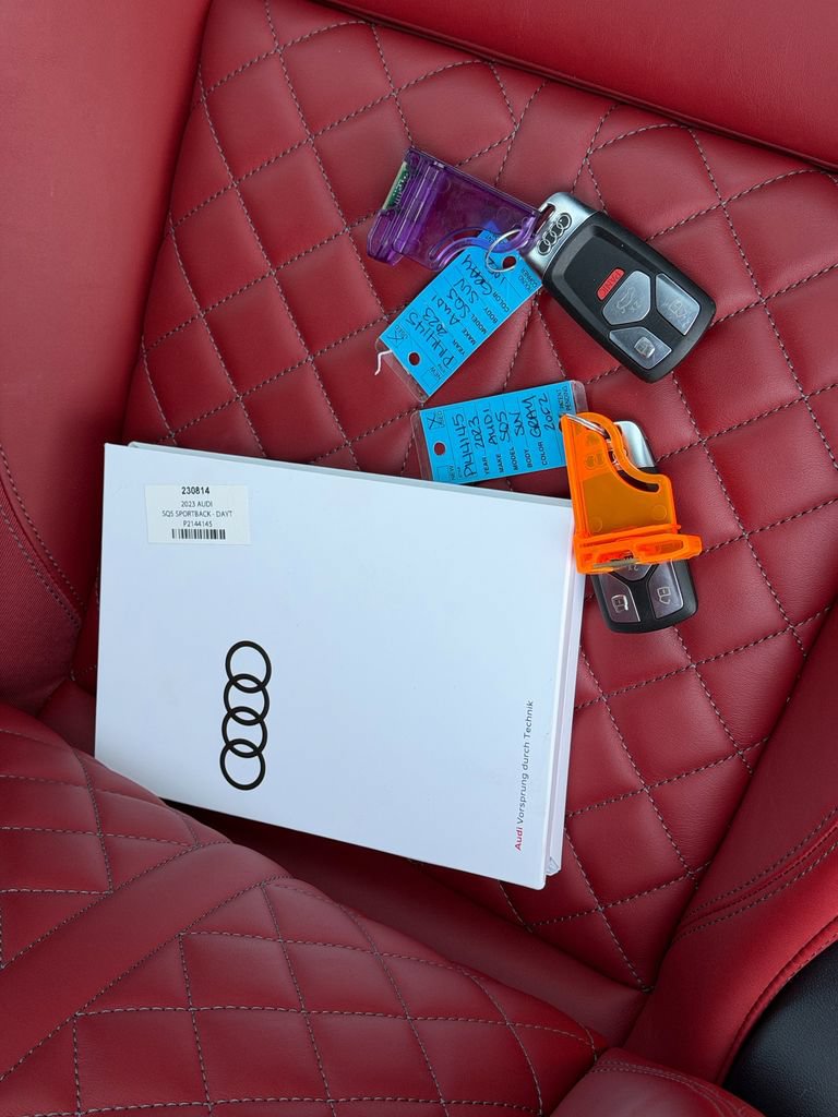Certified 2023 Audi SQ5 Premium Plus w/ Premium Plus Package AWD/4WD image 8
