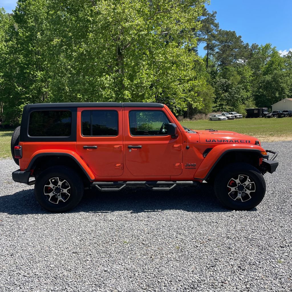 Used 2018 Jeep Wrangler Unlimited Rubicon w/ Safety Group image 4