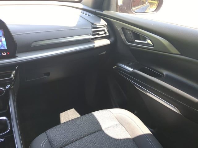Used 2024 Chevrolet Traverse LT AWD/4WD image 16