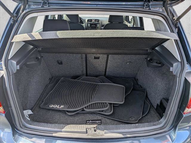 Used 2014 Volkswagen Golf 4-Door image 6