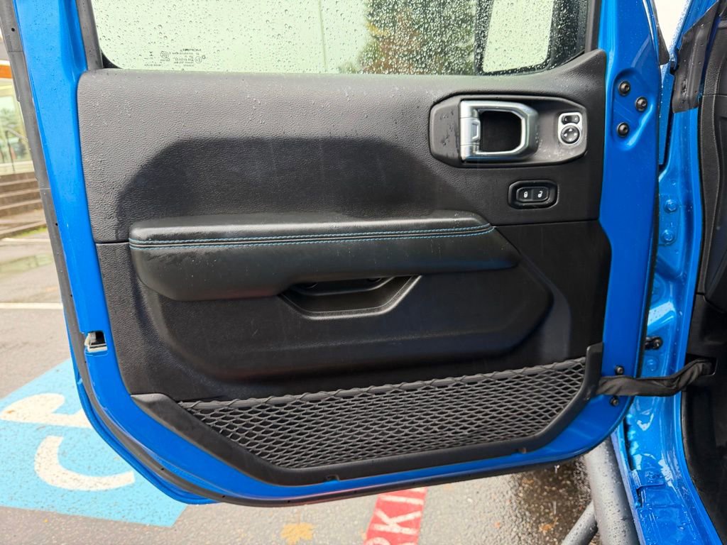 Used 2024 Jeep Wrangler Unlimited Rubicon 4xe image 13