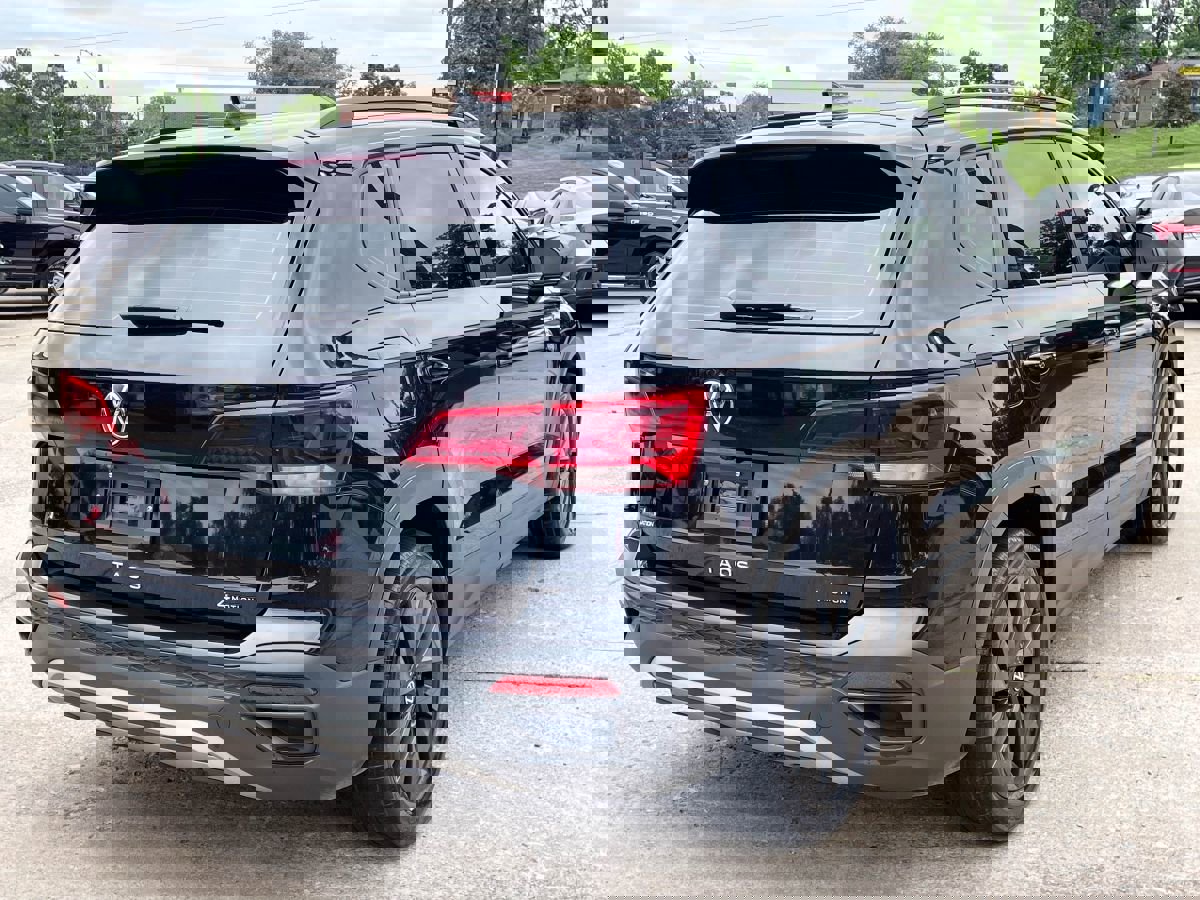 Used 2022 Volkswagen Taos S image 6