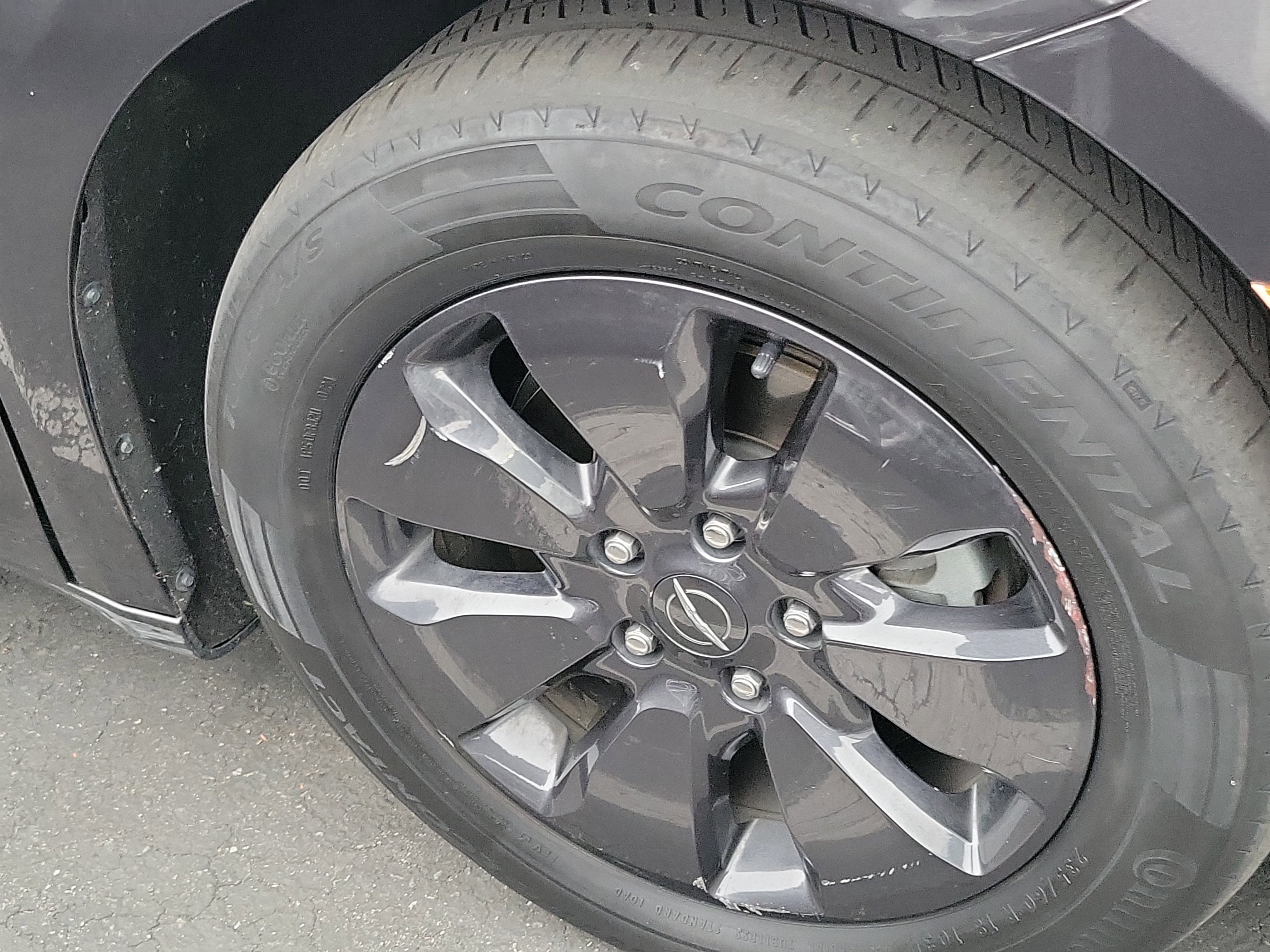 Used 2019 Chrysler Pacifica Limited w/ Advanced Safetytec Group image 4