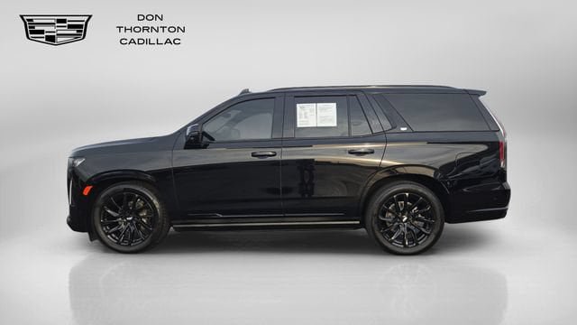 Certified 2024 Cadillac Escalade Sport Platinum w/ LPO, ONYX Package AWD/4WD image 2