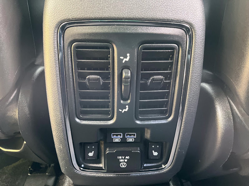 Used 2015 Jeep Grand Cherokee SRT AWD/4WD image 42