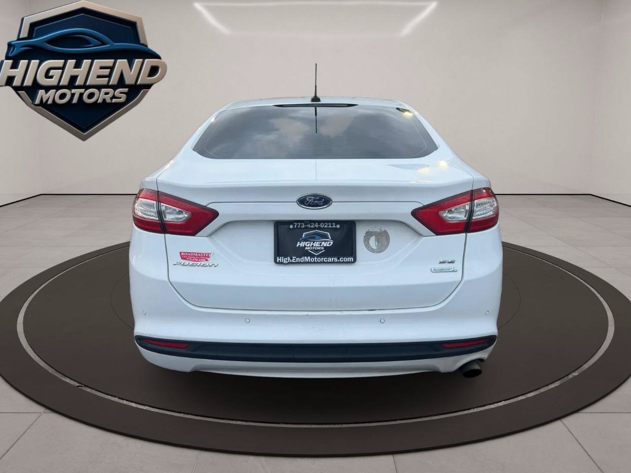 Used 2016 Ford Fusion SE w/ Equipment Group 202A FWD image 5