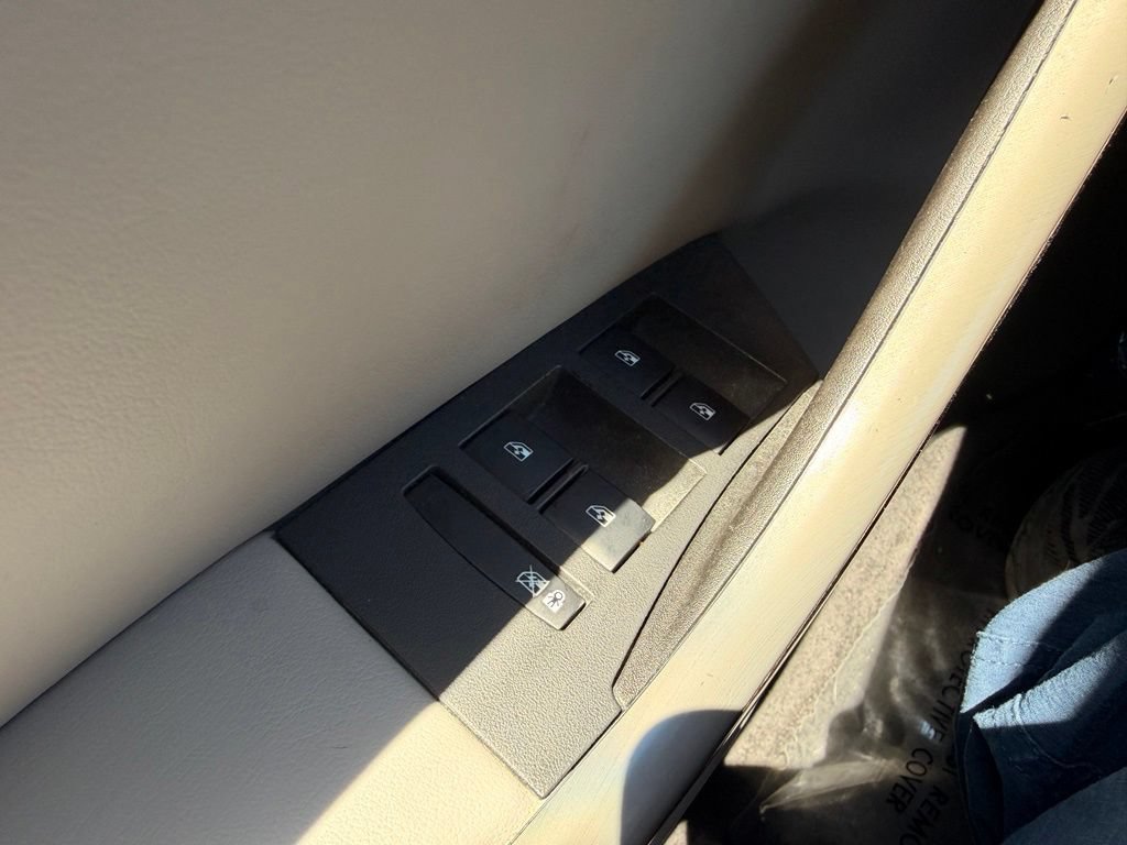 Used 2012 Buick Verano FWD image 23