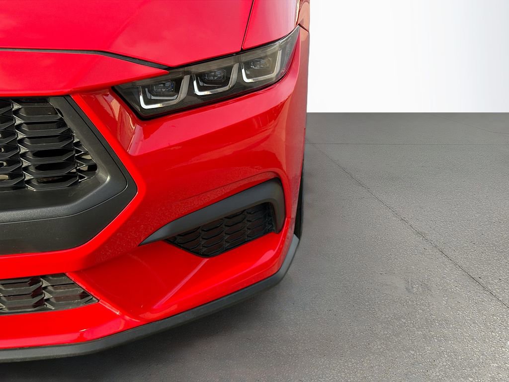 Used 2024 Ford Mustang Premium image 11