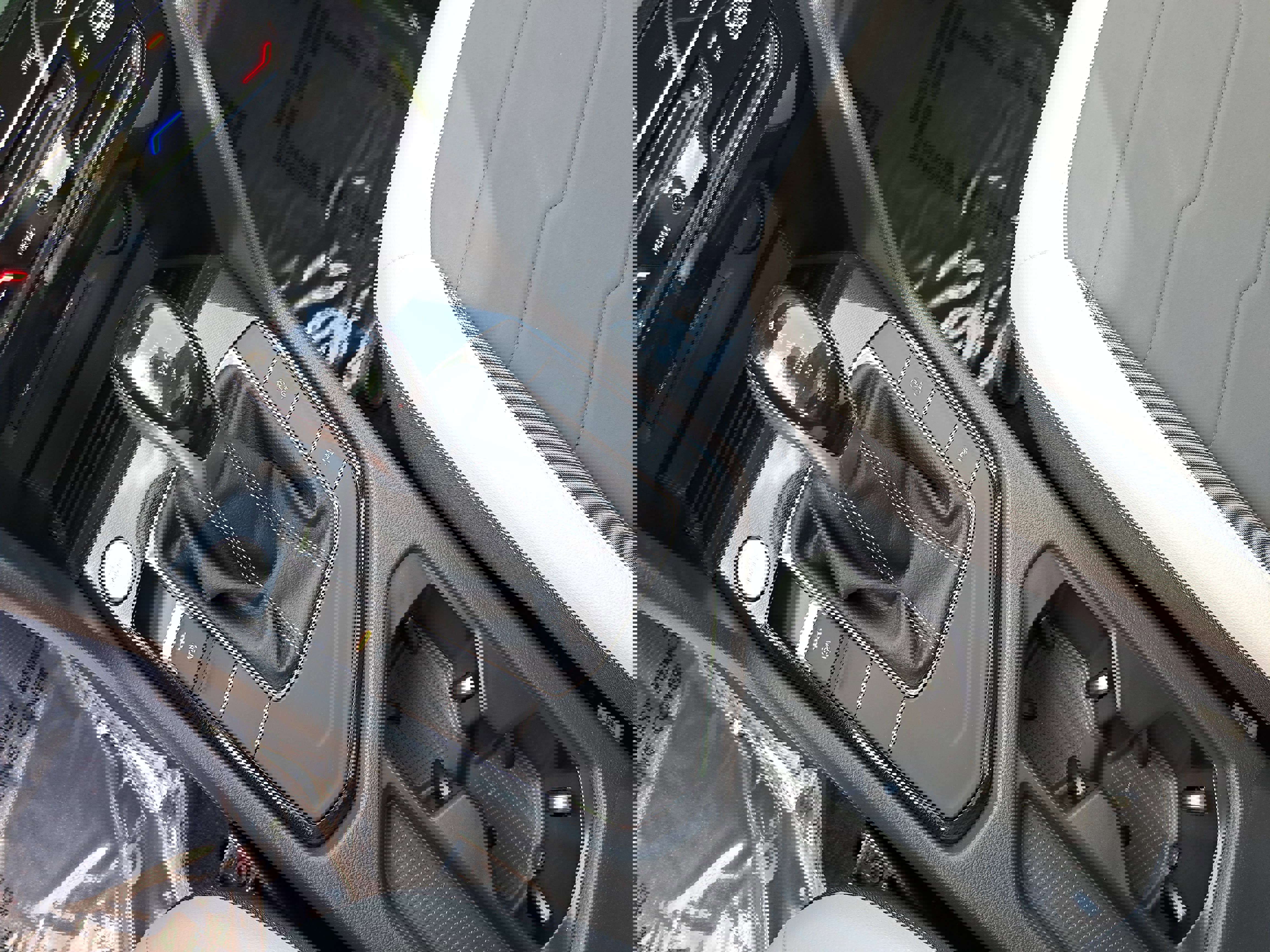 Used 2025 Volkswagen Taos SE w/ Panoramic Sunroof Package image 23