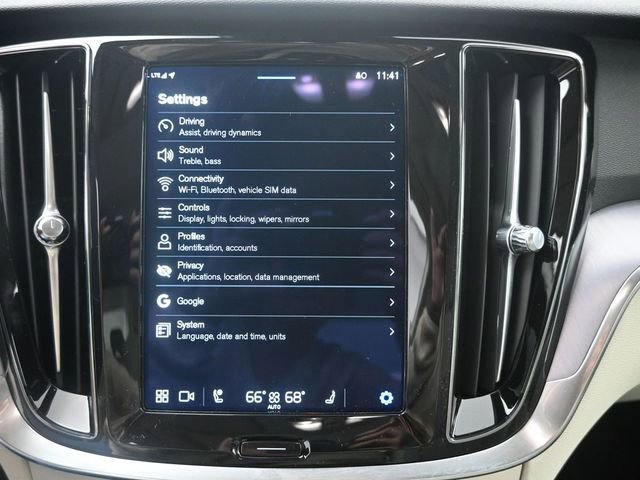 Used 2024 Volvo S60 B5 Core w/ Climate Package image 15