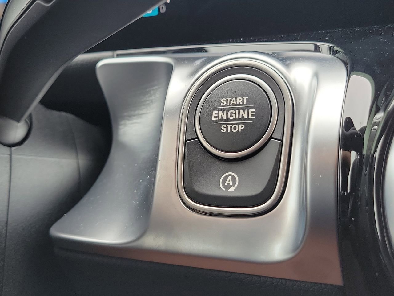 New 2026 Mercedes-Benz GLB 35 AMG 4MATIC image 31