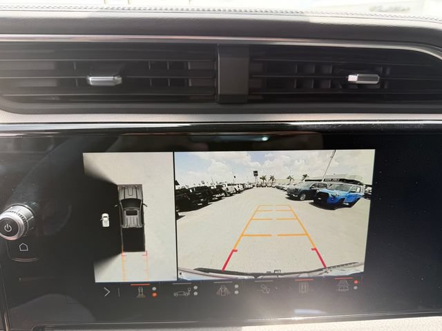 Used 2024 GMC Sierra 2500 Denali w/ Denali Reserve Package AWD/4WD image 12