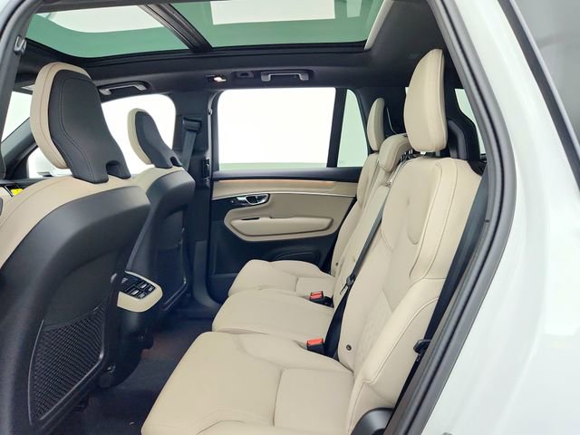 New 2026 Volvo XC90 B5 Core image 28