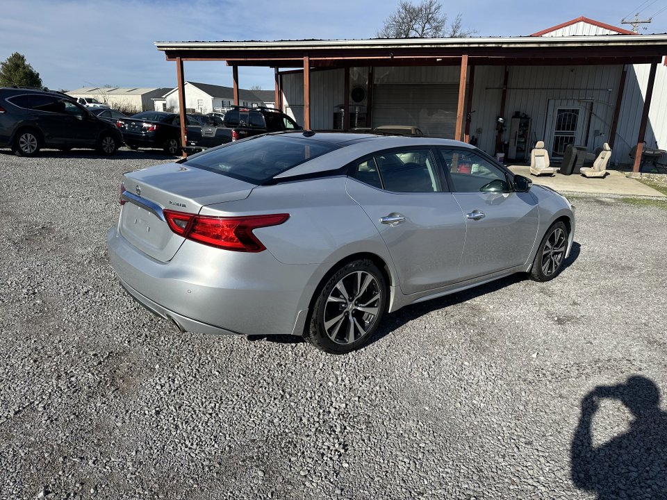 Used 2016 Nissan Maxima Platinum image 5