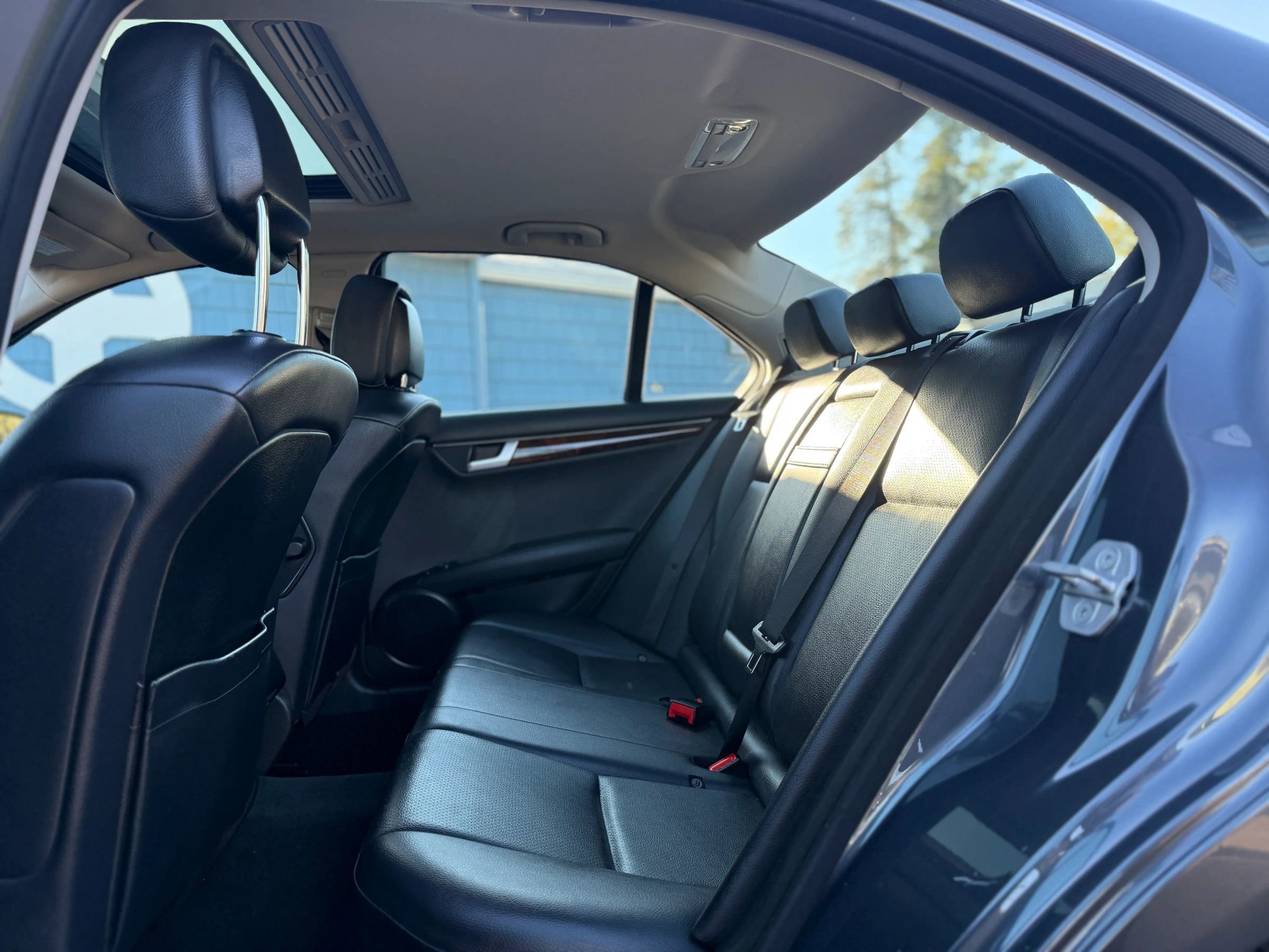 Used 2013 Mercedes-Benz C 300 4MATIC Sedan image 14