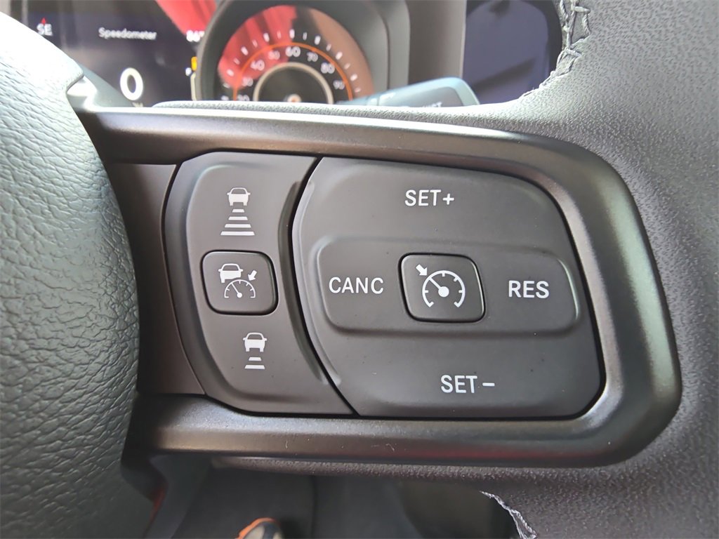 New 2025 Jeep Gladiator Sport image 18