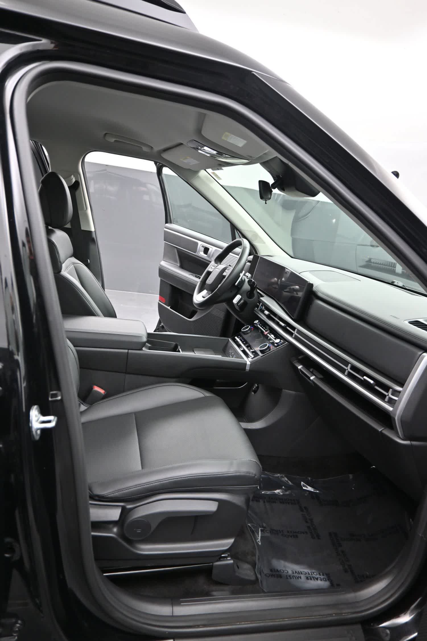 Certified 2025 Hyundai Santa Fe SEL AWD/4WD image 19