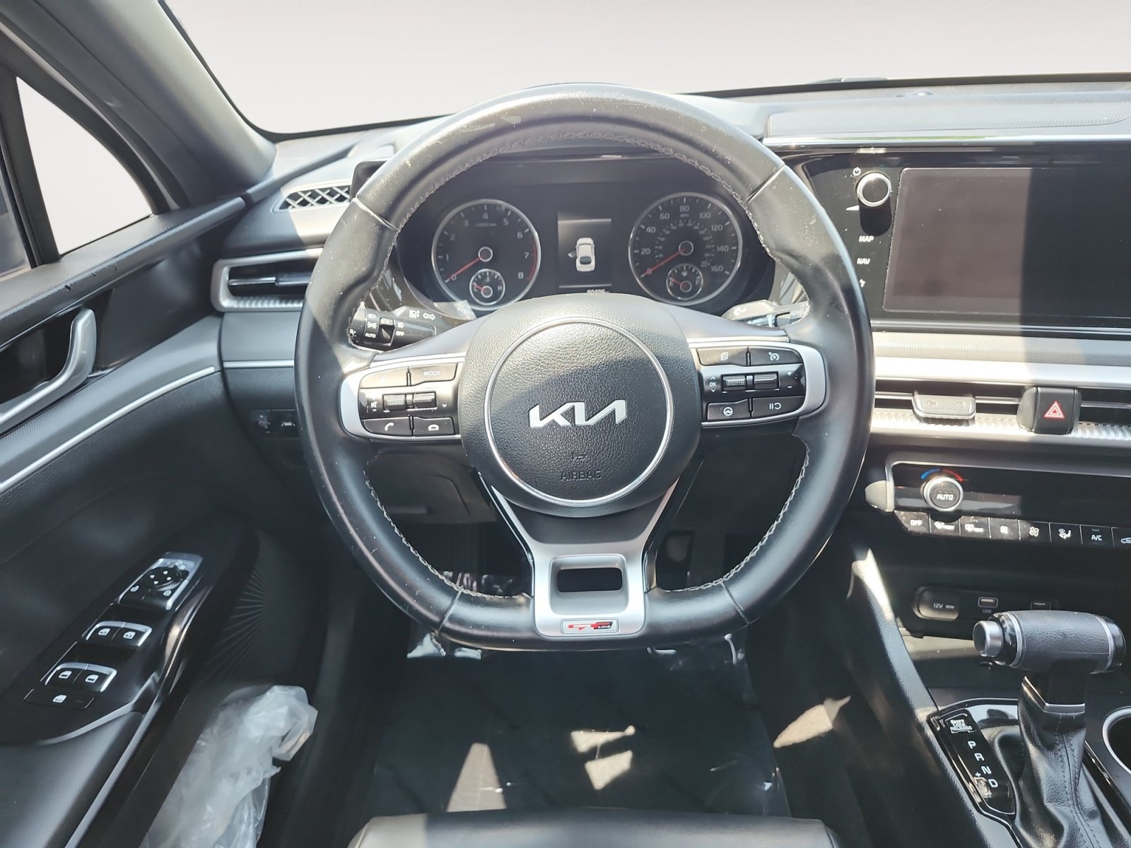 Used 2022 Kia K5 GT-Line FWD image 12