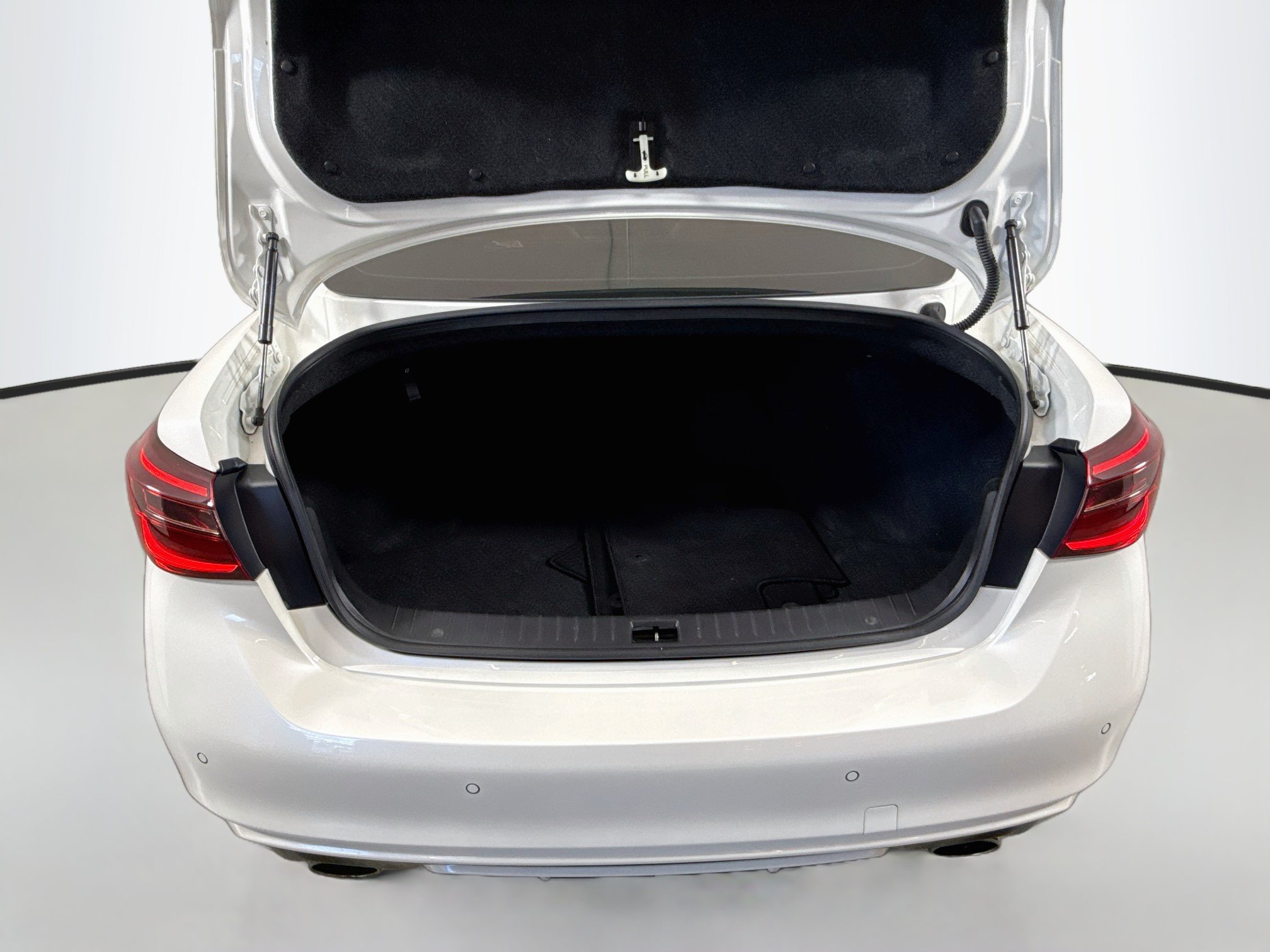 Used 2023 INFINITI Q50 Sensory RWD image 26