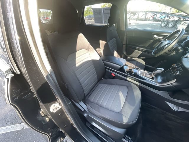 Used 2018 Ford Edge SE AWD/4WD image 26
