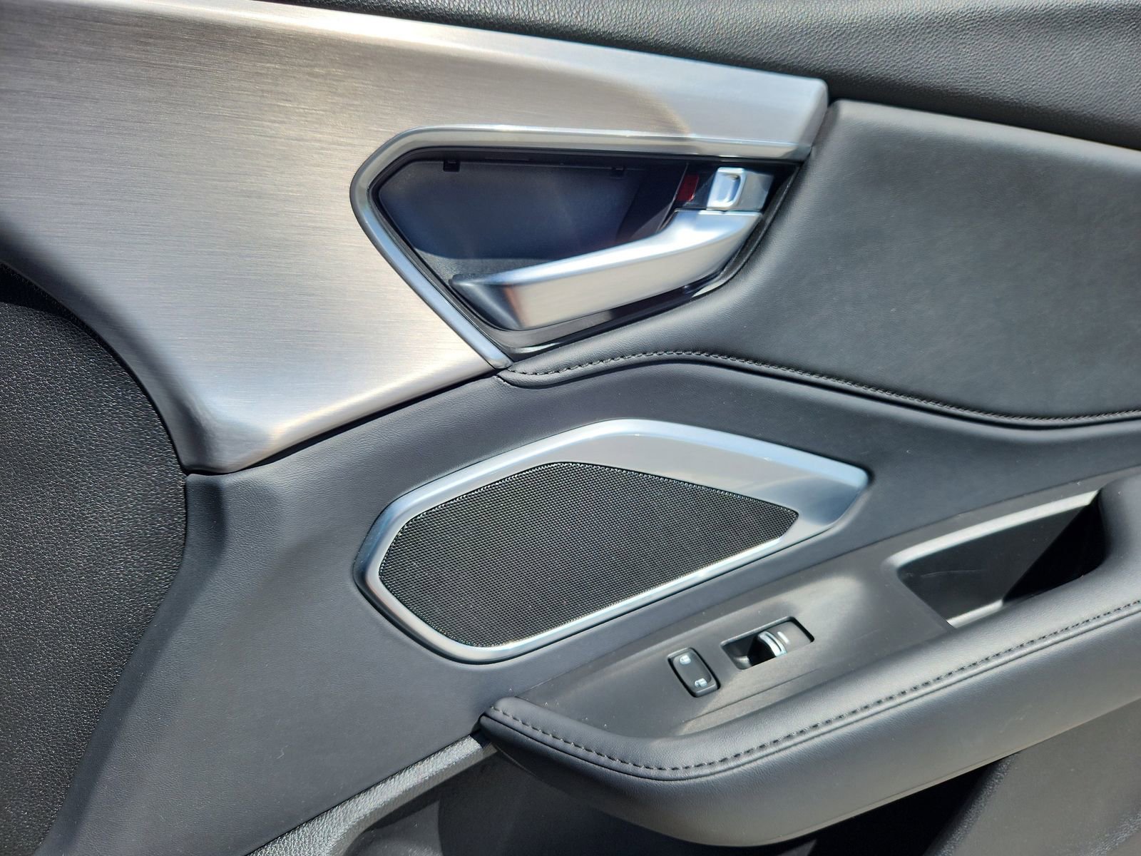 Used 2019 Acura RDX FWD image 15