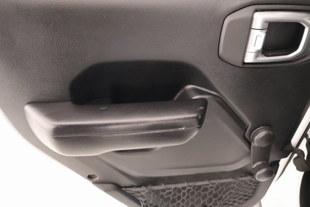 Used 2020 Jeep Wrangler Unlimited Sport image 15