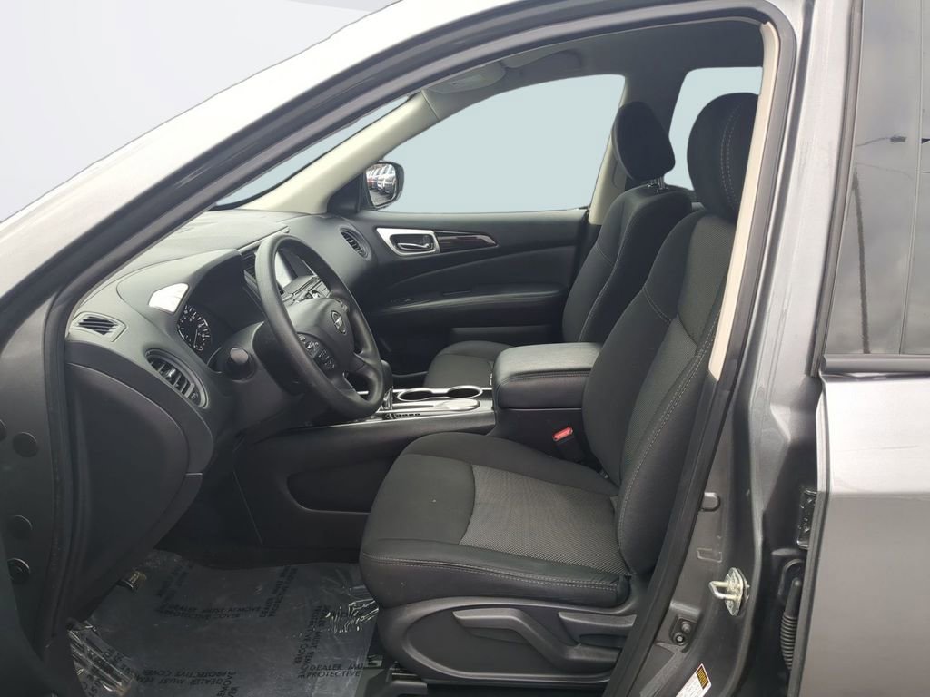 Used 2020 Nissan Pathfinder S image 20