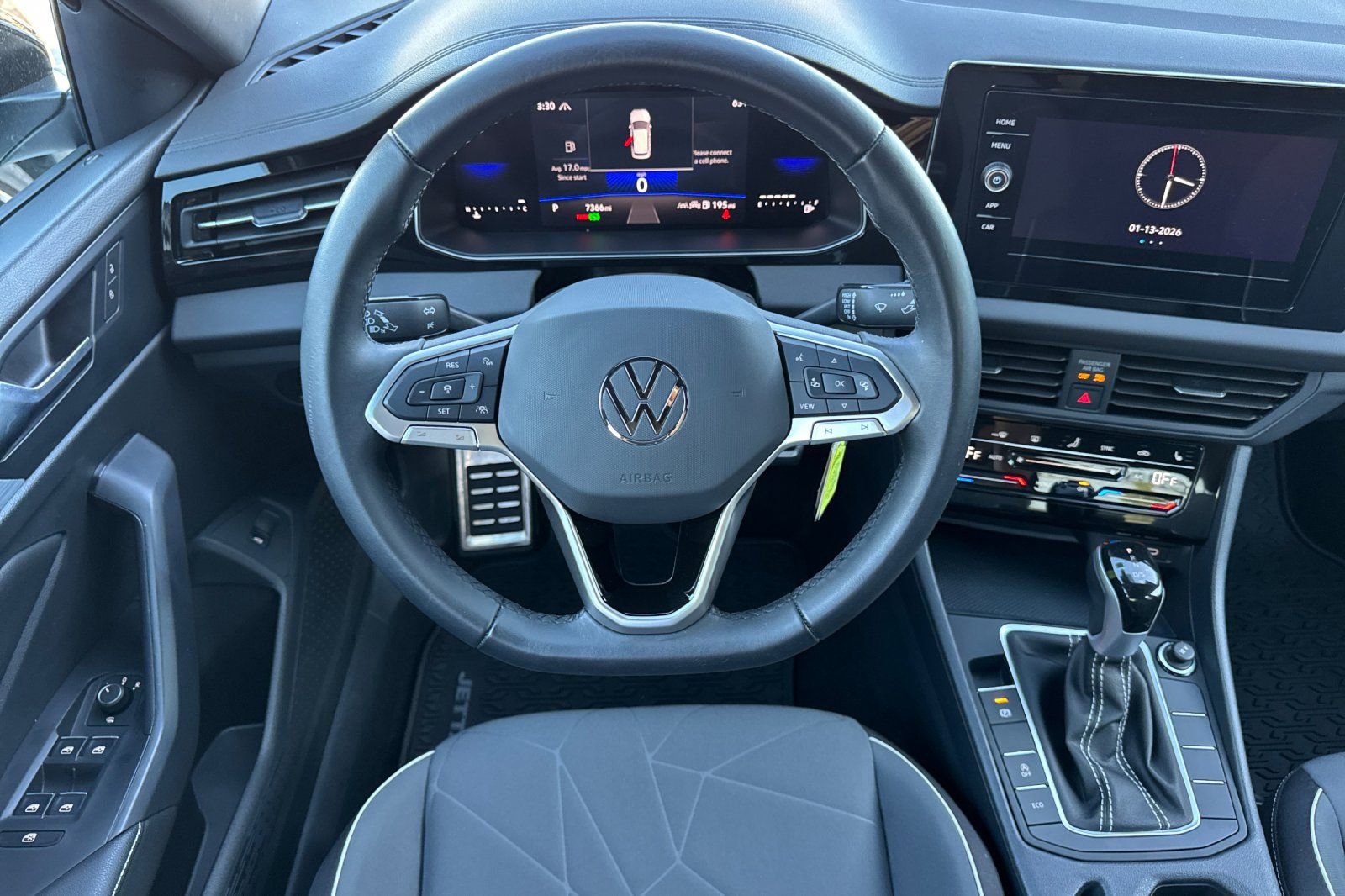 Certified 2025 Volkswagen Jetta Sport image 14