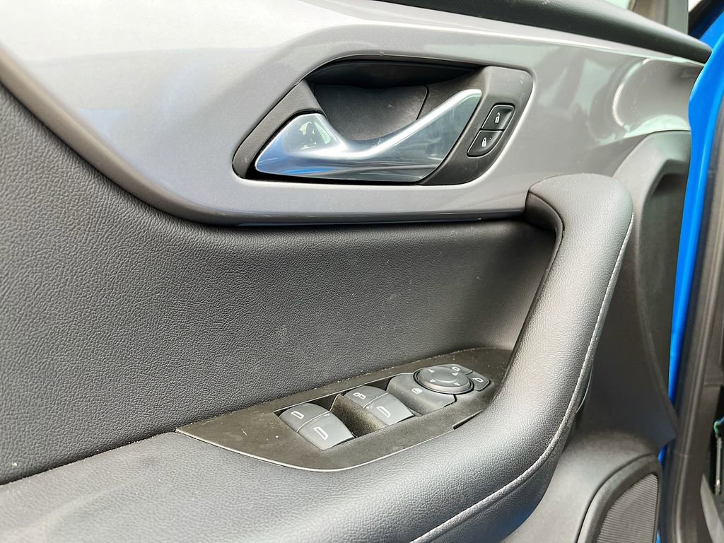 Used 2024 Chevrolet Blazer LT image 18