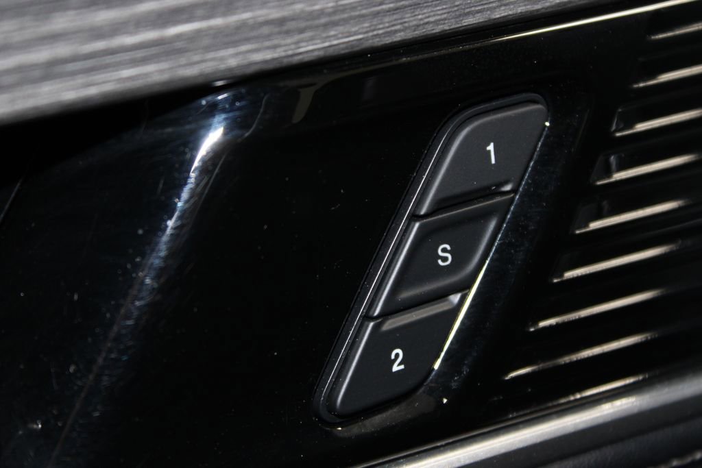 Used 2024 Jeep Wagoneer Series II AWD/4WD image 42