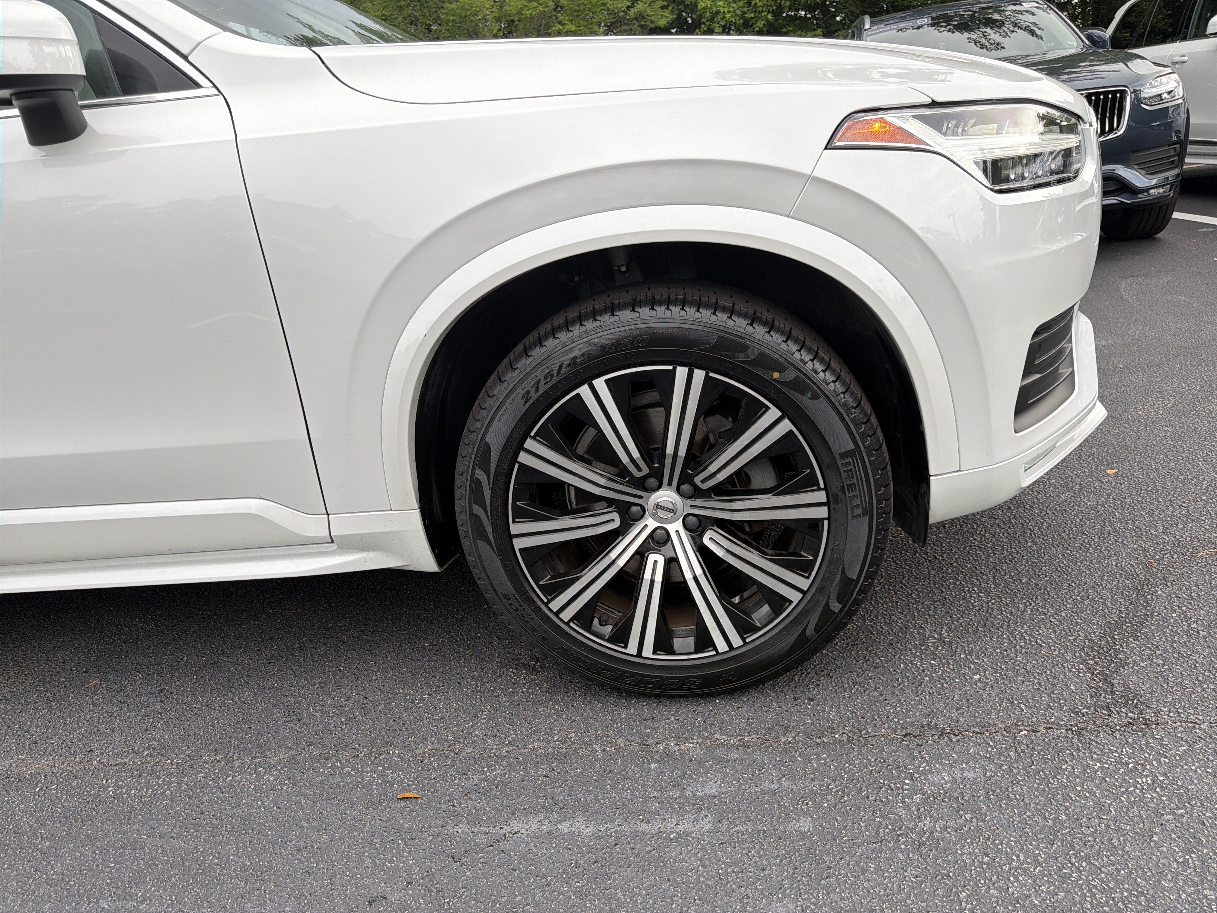 Certified 2023 Volvo XC90 B6 Core AWD/4WD image 13