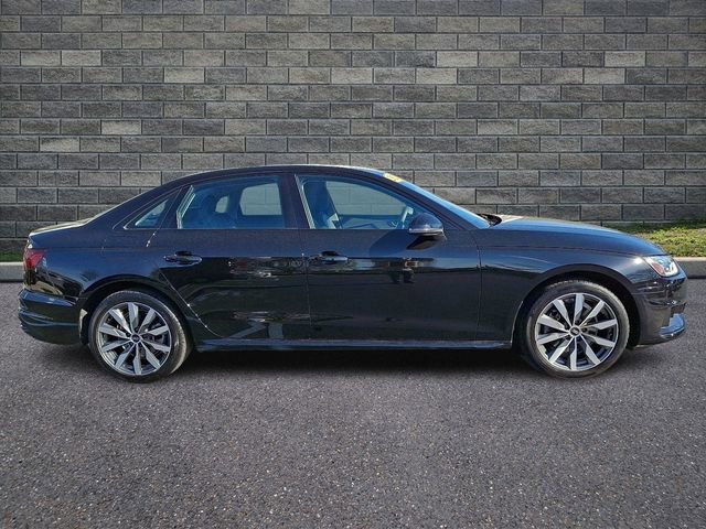 Used 2022 Audi A4 2.0T Premium Plus AWD/4WD image 7