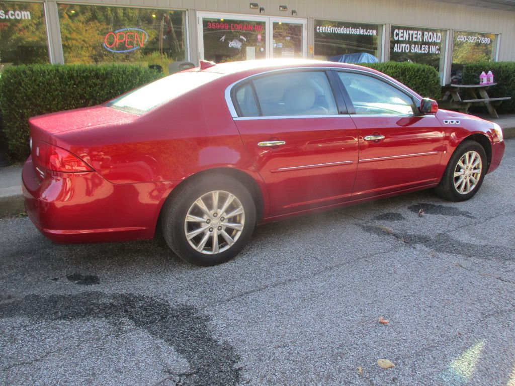 Used 2009 Buick Lucerne CXL w/ Driver Confidence Package FWD image 4