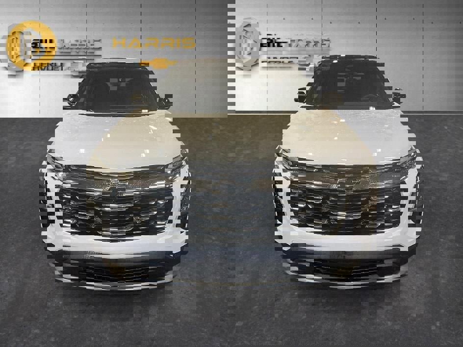 New 2026 Chevrolet Equinox LT w/ Convenience Package II image 8