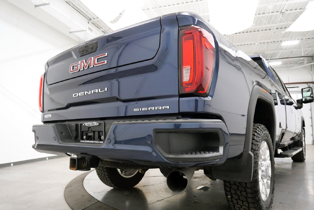Used 2020 GMC Sierra 3500 Denali w/ Denali Ultimate Package AWD/4WD image 40