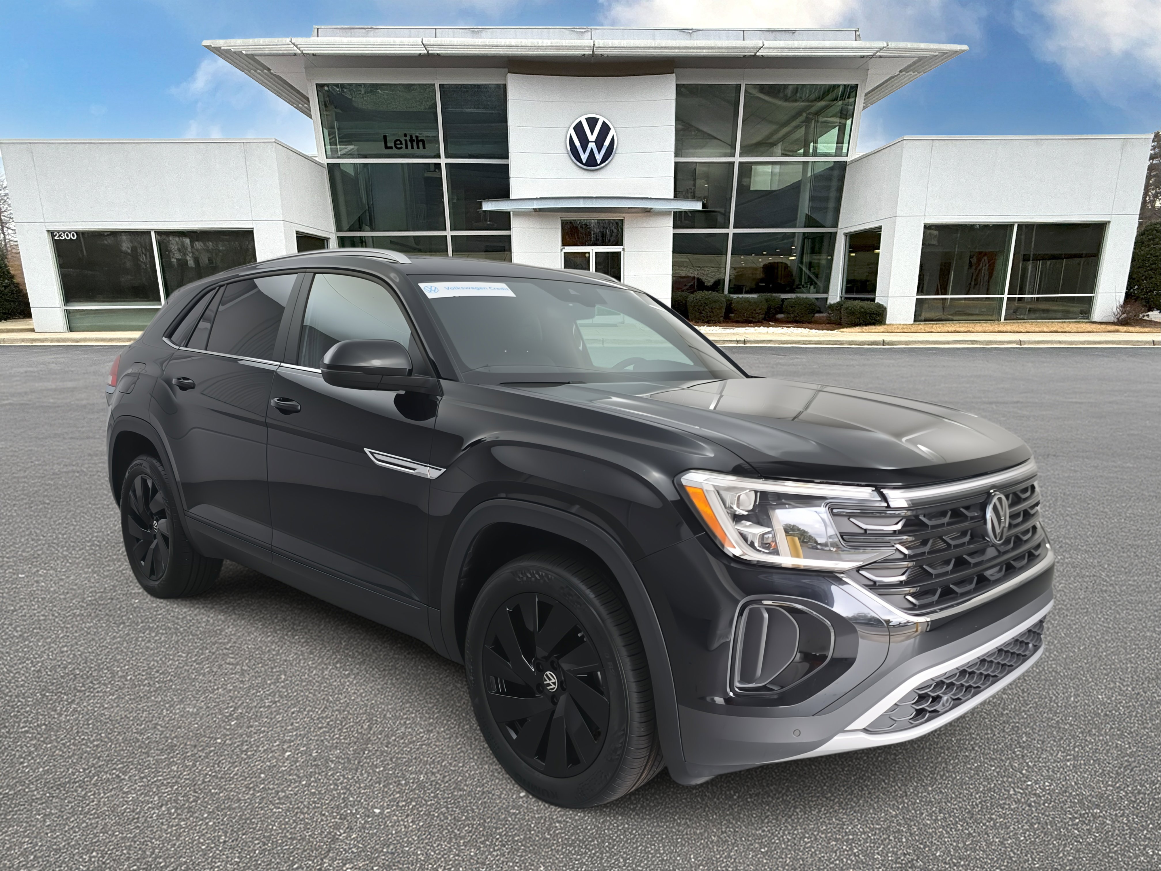 Certified 2024 Volkswagen Atlas Cross Sport SE w/ Black Wheel Package