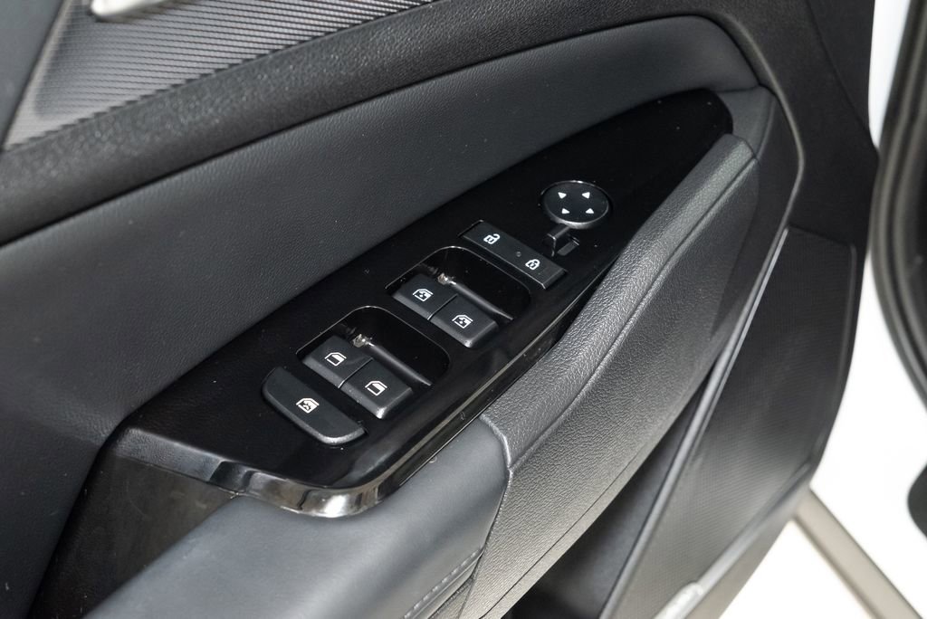 Certified 2025 Kia Sportage SX image 11