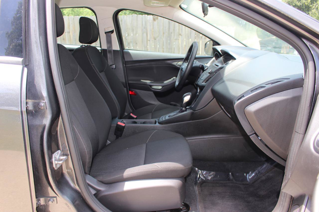 Used 2016 Ford Focus S FWD image 35