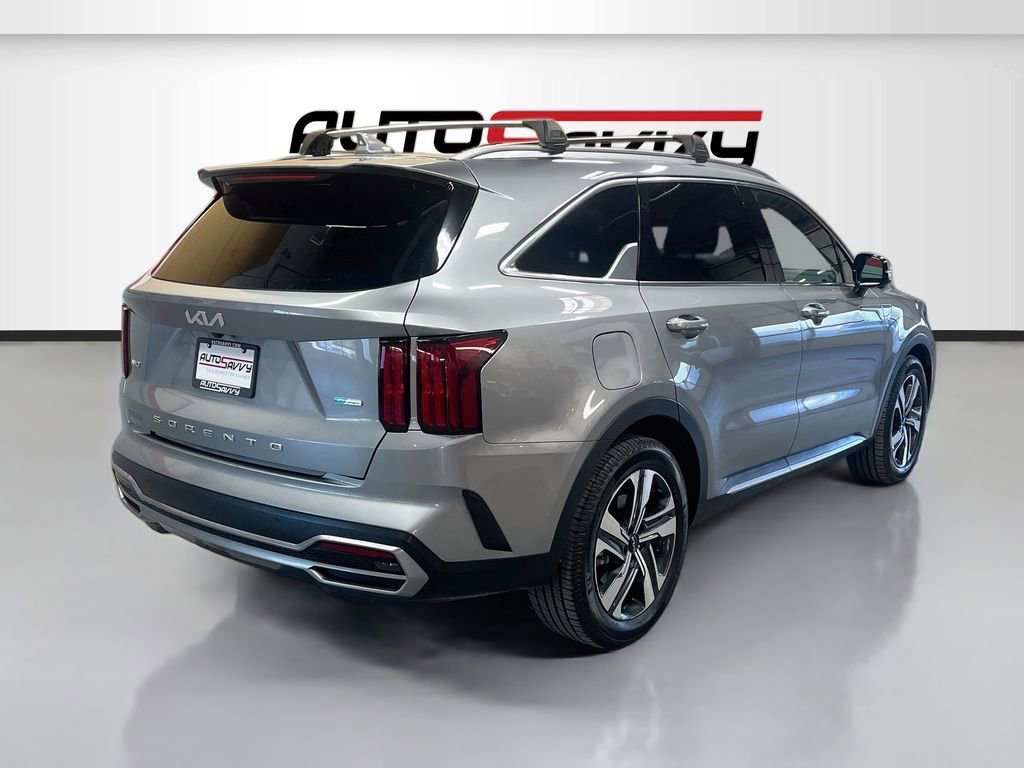 Used 2022 Kia Sorento SX Prestige w/ Panoramic Sunroof Package AWD/4WD image 7