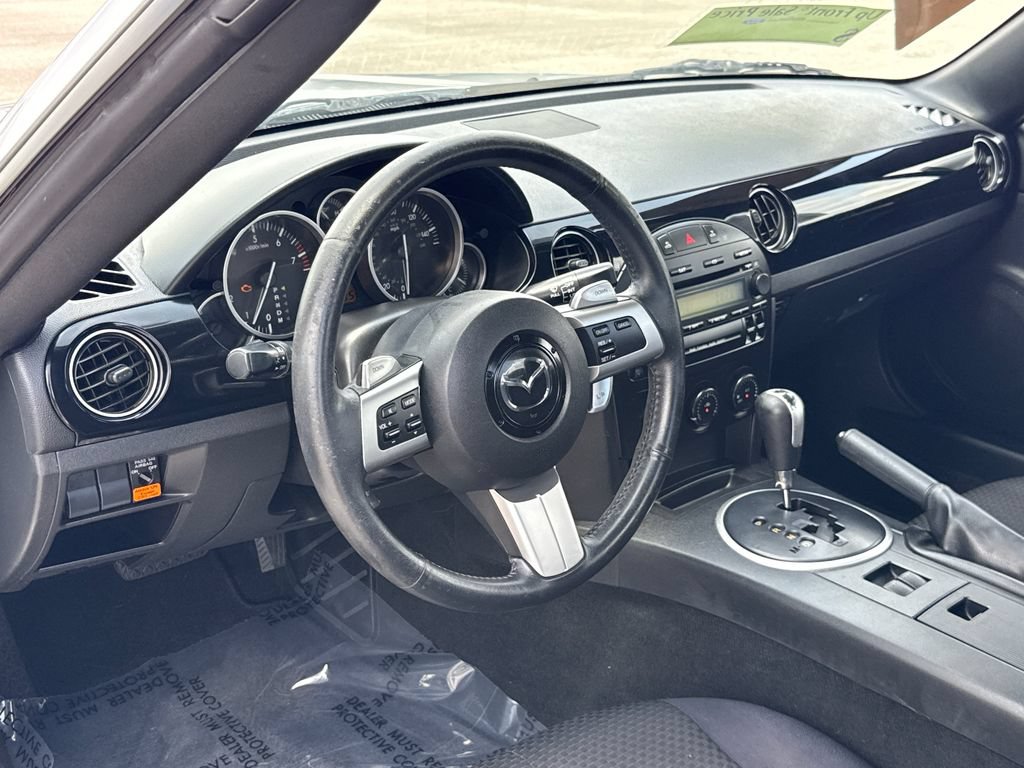 Used 2008 MAZDA MX-5 Miata Touring RWD image 6