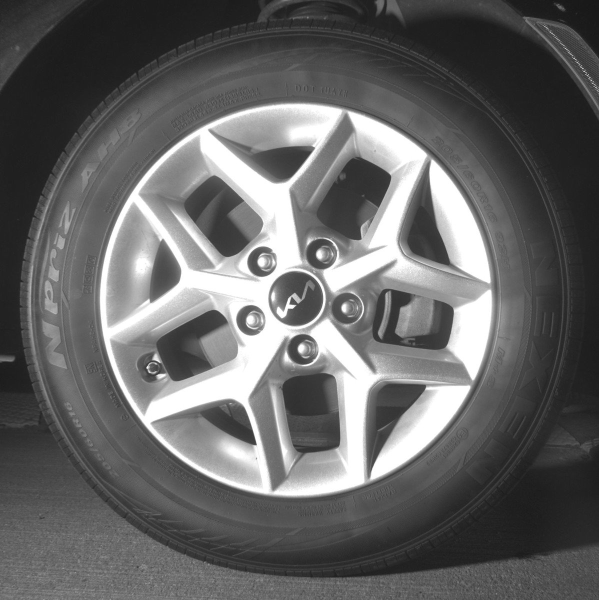 Used 2025 Kia Soul LX w/ LX Technology Package FWD image 20