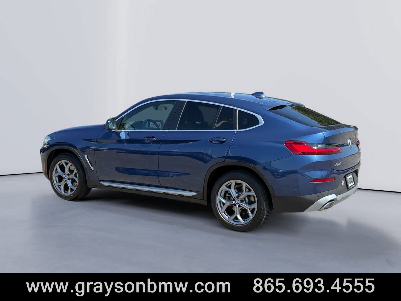 Used 2025 BMW X4 xDrive30i AWD/4WD image 5