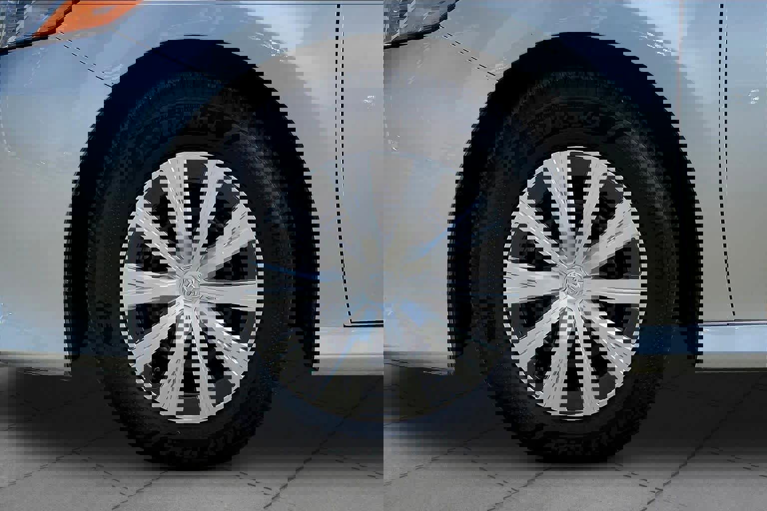 Used 2023 Toyota Camry LE FWD image 11