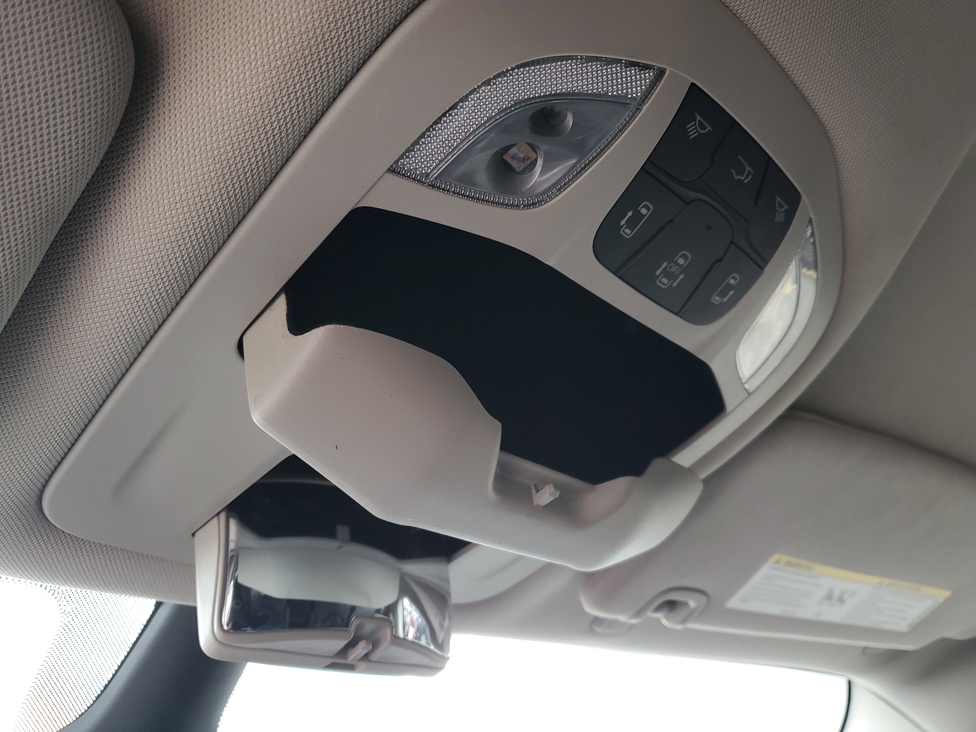 Used 2023 Chrysler Pacifica Touring-L image 30