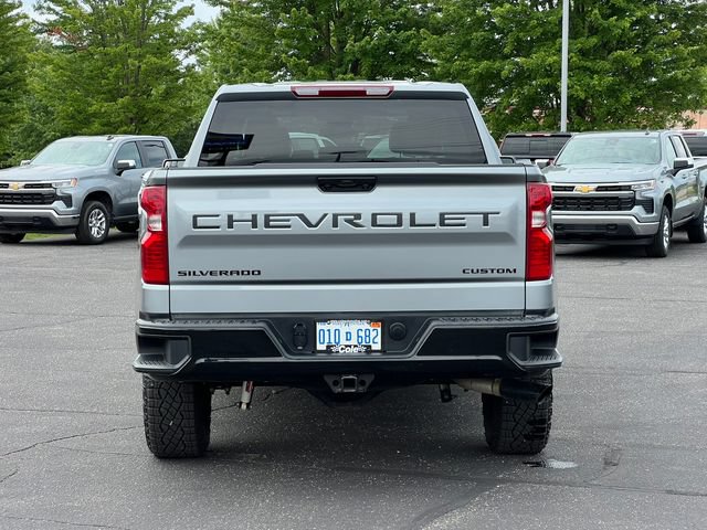 Used 2026 Chevrolet Silverado 1500 Custom Trail Boss w/ Dark Appearance Package AWD/4WD image 46