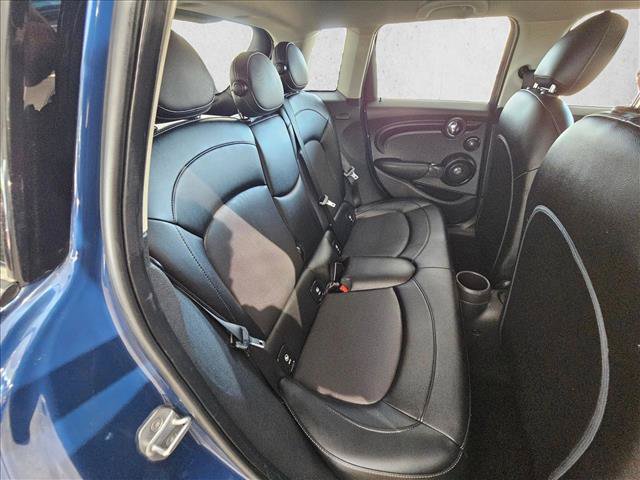Used 2018 MINI Cooper 4-Door Hardtop FWD image 17