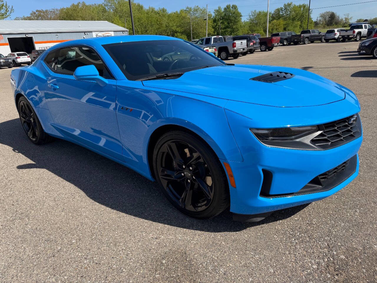 Used 2022 Chevrolet Camaro LT w/ Technology Package RWD image 8