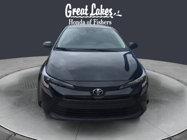 Used 2025 Toyota Corolla LE FWD image 8